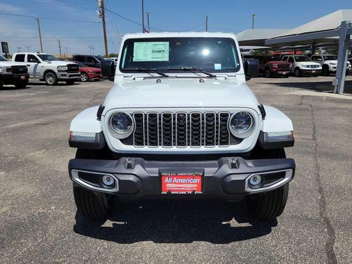 2025 Jeep Wrangler 4-Door Sahara 4x4