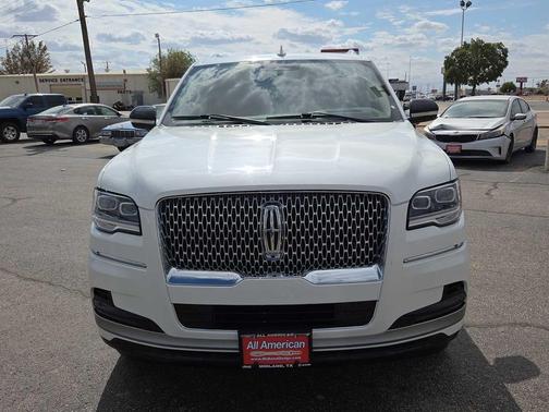 2023 Lincoln Navigator Reserve