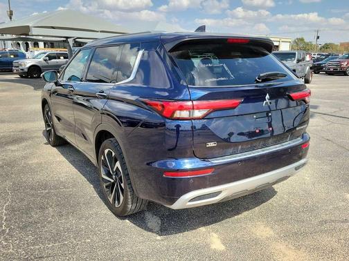 2022 Mitsubishi Outlander SEL Special Edition 2WD