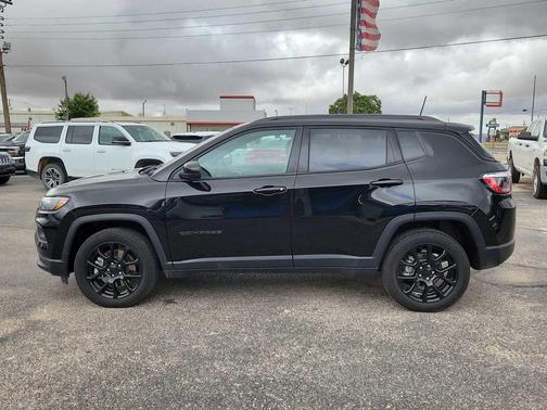 2023 Jeep Compass Latitude