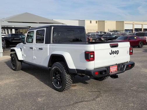 2026 Jeep Gladiator Willys