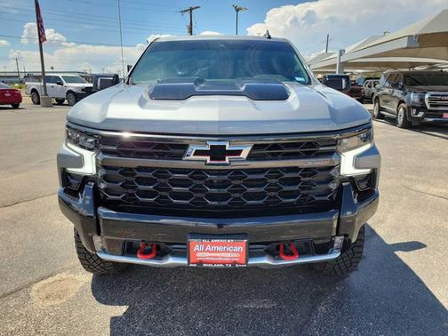 2024 Chevrolet Silverado 1500 ZR2