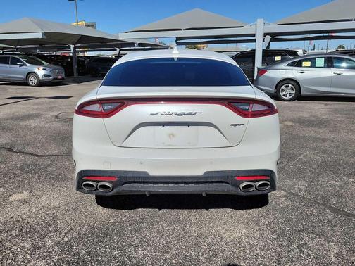 2020 Kia Stinger GT1