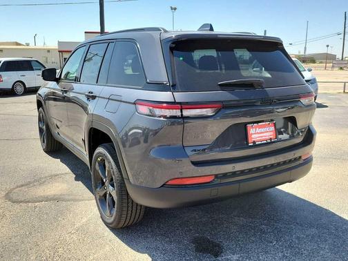 2025 Jeep Grand Cherokee L Altitude