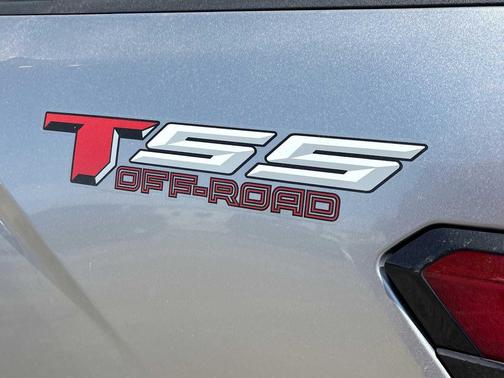 Celestial Silver Metallic 2022 Toyota Tundra SR5