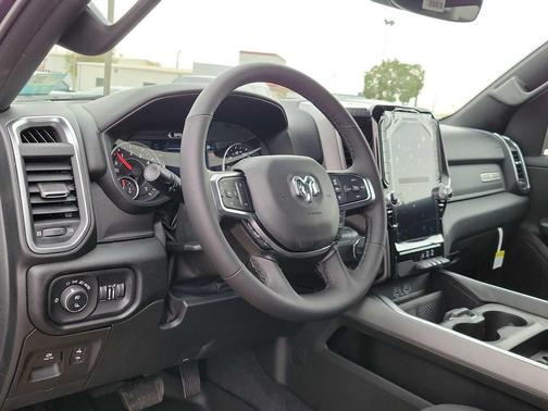 2025 RAM 1500 Lone Star