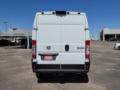 2024 RAM ProMaster 2500 Tradesman