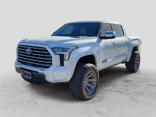 2023 Toyota Tundra Hybrid Capstone