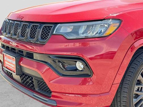 Redline Pearlcoat 2023 Jeep Compass (RED) Edition 4x4