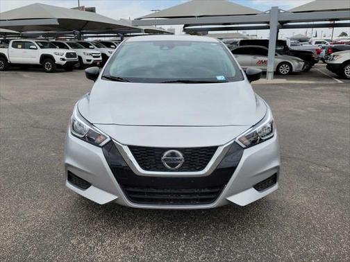 2022 Nissan Versa 1.6 S