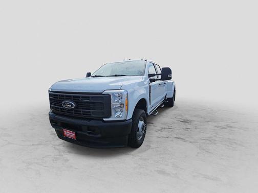 Oxford White 2023 Ford F-350 XL