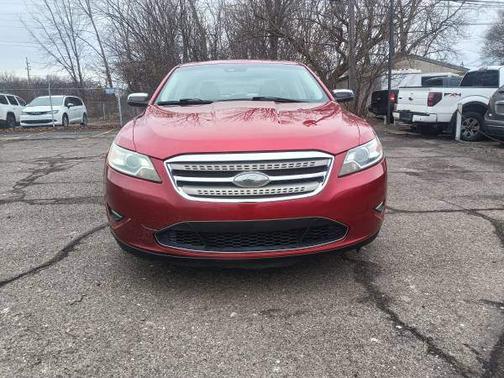 2010 Ford Taurus Limited