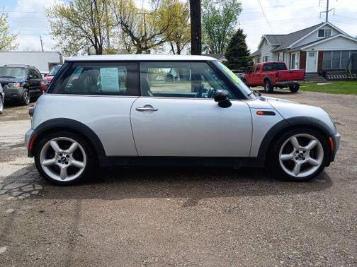 2003 MINI Cooper Base