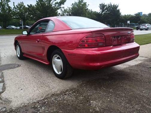 1994 Ford Mustang Base