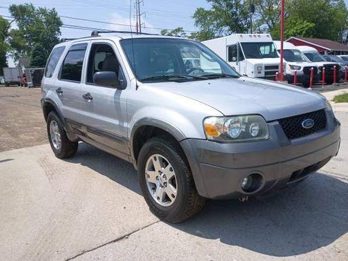 2005 Ford Escape XLT