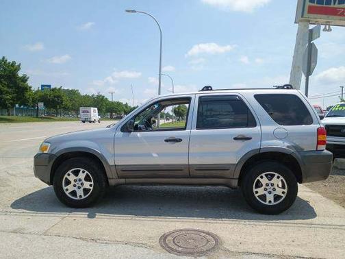 2005 Ford Escape XLT