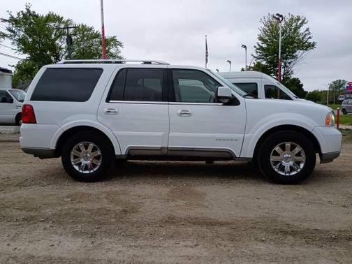 2004 Lincoln Navigator Luxury