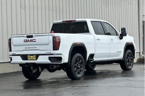 2025 GMC Sierra 2500 AT4