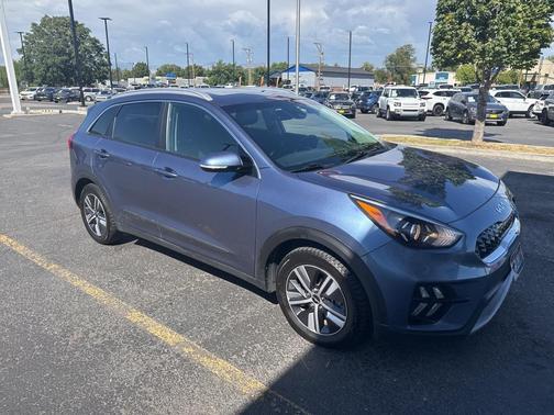 2022 Kia Niro Plug-In Hybrid EX Premium