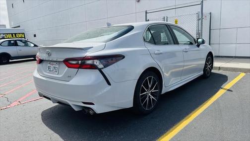 2023 Toyota Camry SE