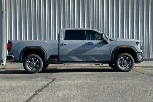 2025 GMC Sierra 2500 SLE