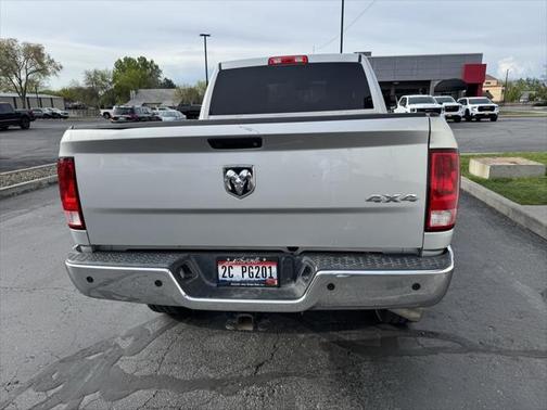 2017 RAM 2500 Tradesman Crew Cab 4x4 6'4' Box
