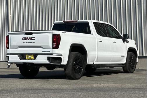 2025 GMC Sierra 1500 Elevation