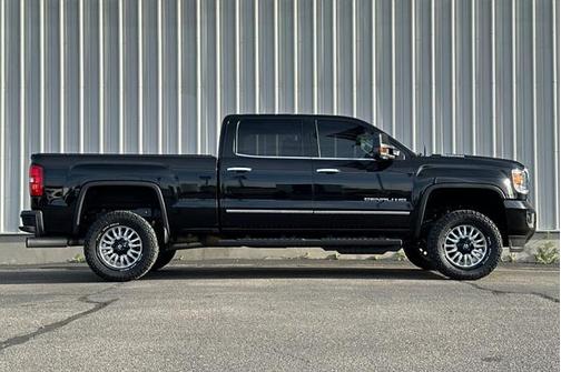 2019 GMC Sierra 3500 Denali
