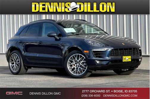 2017 Porsche Macan Base