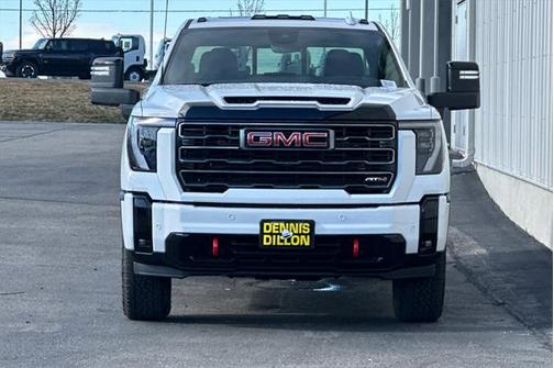 2025 GMC Sierra 2500 AT4