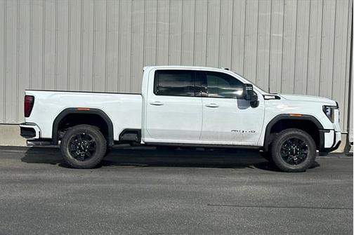 2025 GMC Sierra 2500 AT4