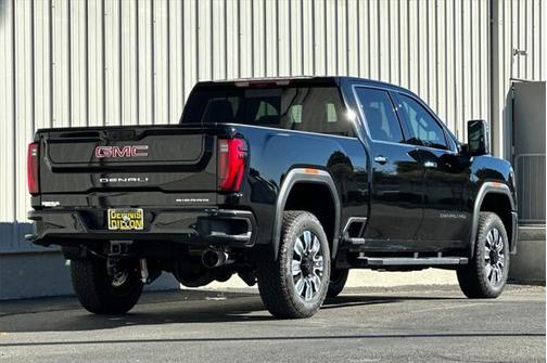 2025 GMC Sierra 2500 Denali