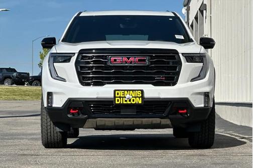 2025 GMC Acadia AWD AT4