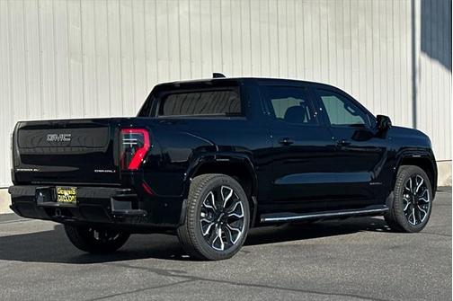 2025 GMC Sierra EV Extended Range Denali