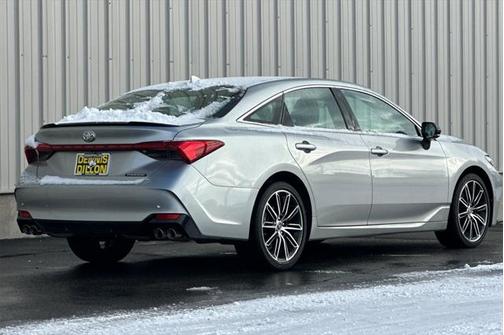 2019 Toyota Avalon Touring
