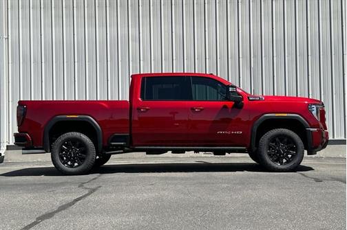 2025 GMC Sierra 2500 AT4