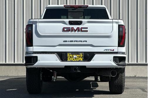 2025 GMC Sierra 2500 AT4