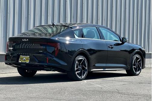 2025 Kia K4 GT-Line