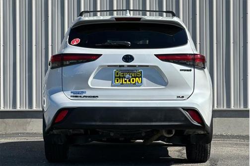 2023 Toyota Highlander Hybrid XLE