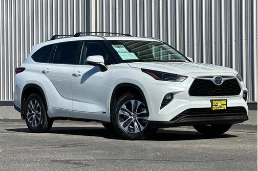 2023 Toyota Highlander Hybrid XLE