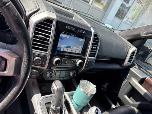 2016 Ford F-150 Platinum