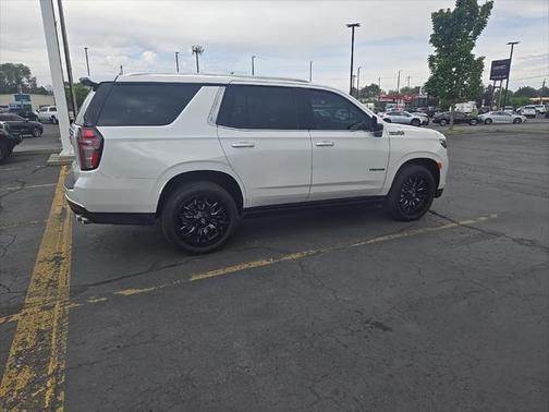 2022 Chevrolet Tahoe 4WD High Country