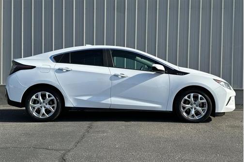 2017 Chevrolet Volt Premier