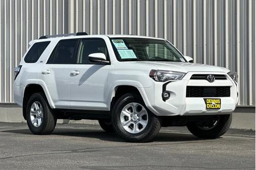 2024 Toyota 4Runner SR5