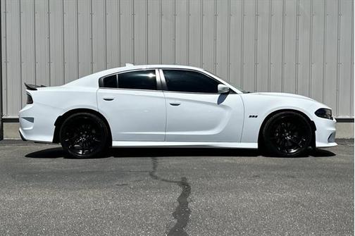 2020 Dodge Charger R/T Scat Pack
