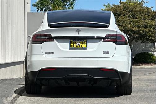 2022 Tesla Model X Plaid