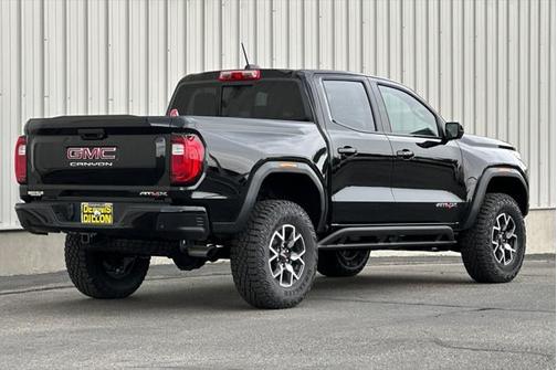 2025 GMC Canyon Base