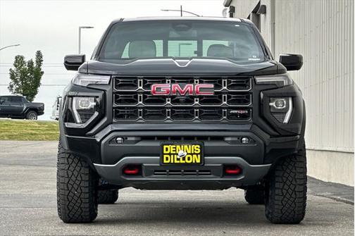 2025 GMC Canyon Base