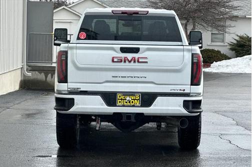 2025 GMC Sierra 2500 AT4