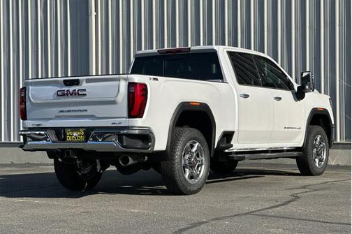 2025 GMC Sierra 2500 SLT